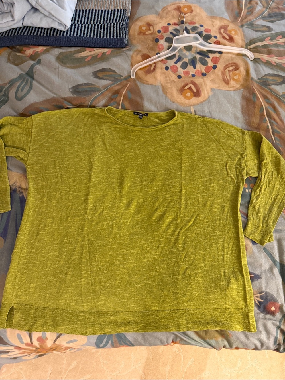 Eileen Fisher Green Lightweight Crewneck Sweater